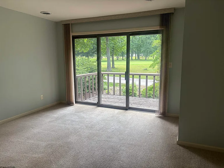 104 Lakeview Dr — Photo 19