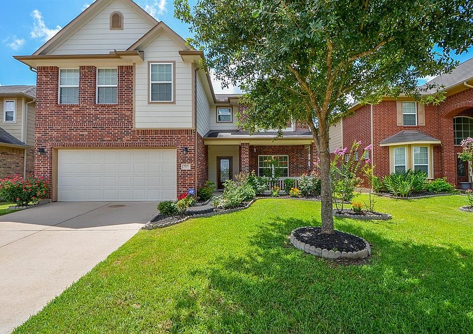 2nd image of 5915 Melon Creek Ln