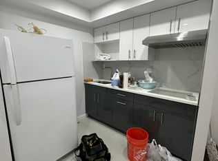 4207 College Point Blvd #5A, Flushing, NY 11355