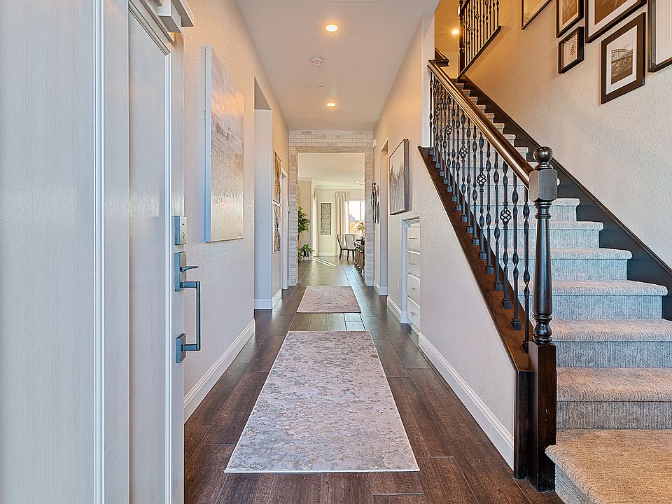 Entry with Upstairs Options