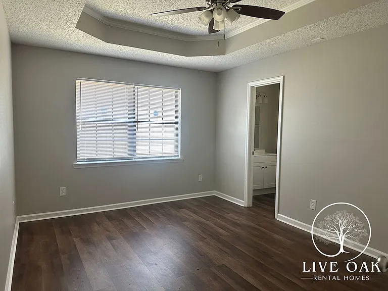 1304 Crossgate Ct — Photo 6
