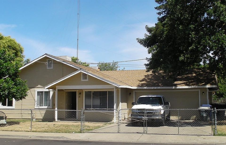 1st image of 3637 42nd Ave