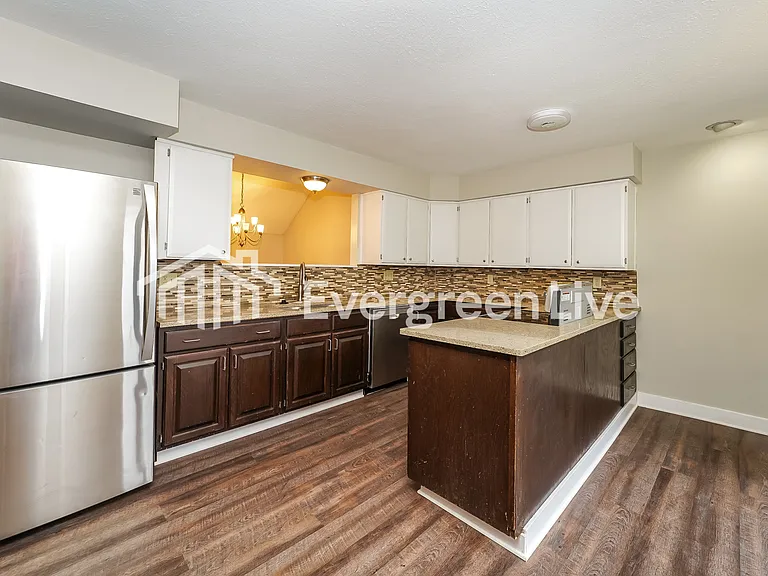 412 Wyoga Lake Blvd — Photo 6