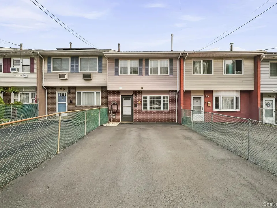 71 Roosevelt Dr