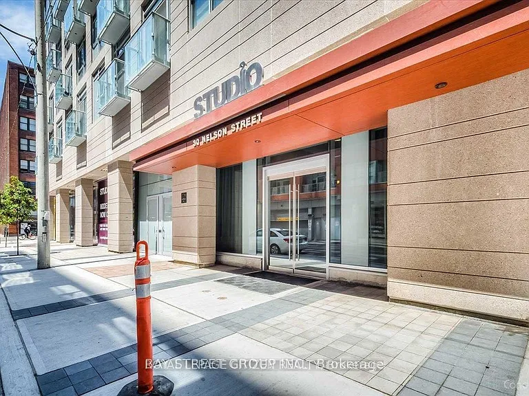 30 Nelson St E #1603 — Photo 14