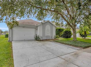 6010 Skylarkcrest Dr, Lithia, FL 33547