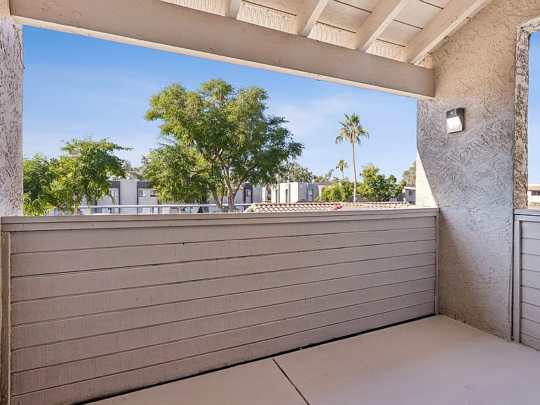 Peoria Grand Apartments — Photo 40