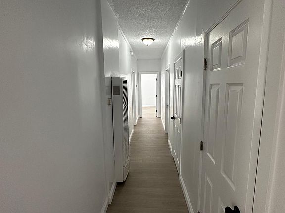 4th image of 1833 S Highland Ave