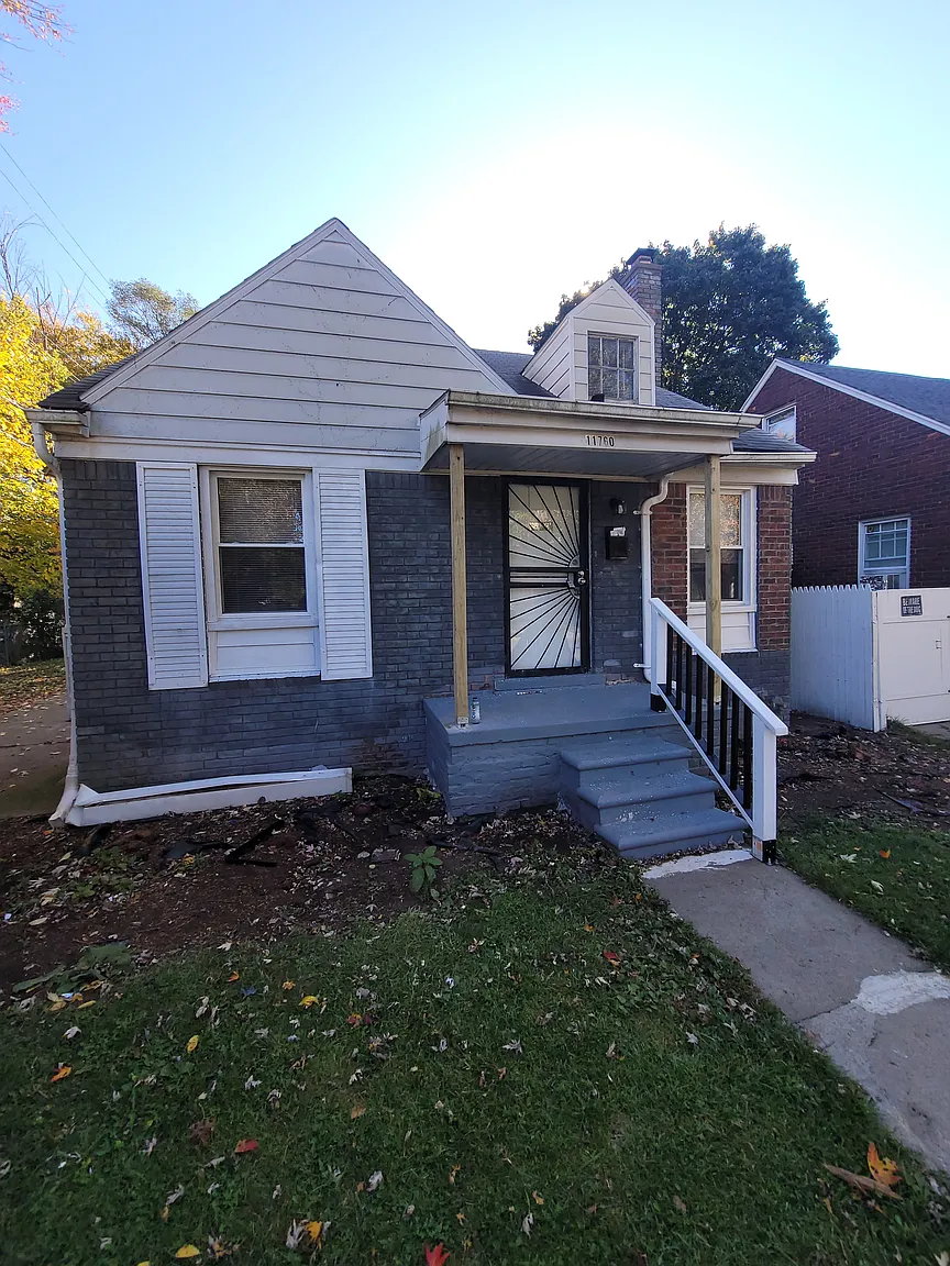 11760 Nottingham Rd photo 1