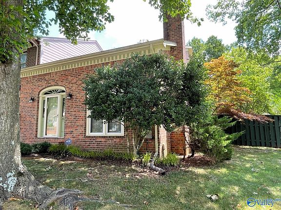 3rd image of 257 W Lake Cir #257