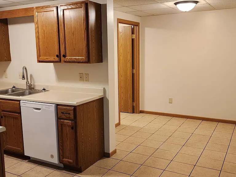 7325 Midland Rd #9 — Photo 8