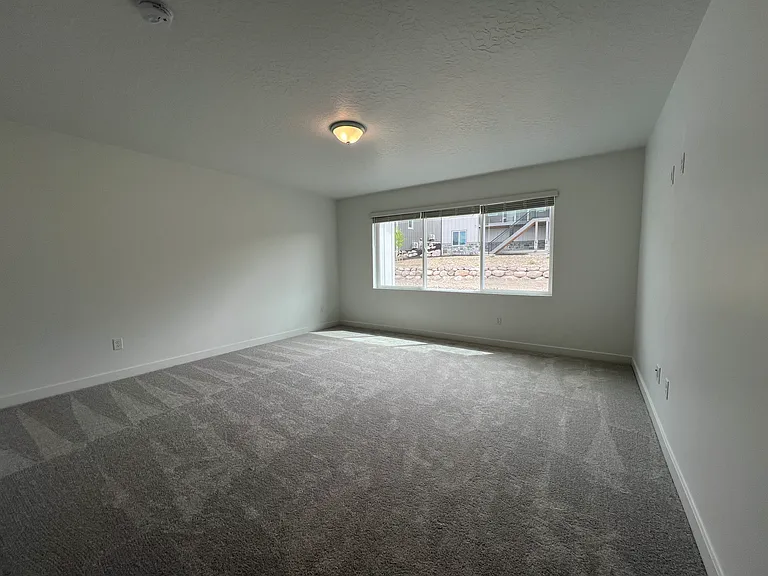 2386 Wildwood Ln — Photo 25