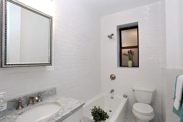 Sold by Corcoran | media 22