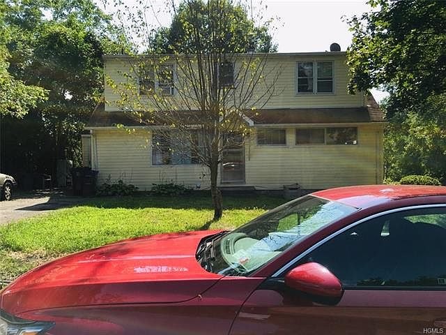 1st image of 55 Jackson Pl