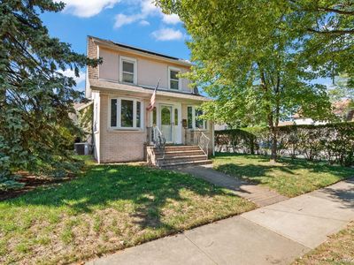 160 Rockaway Parkway, Valley Stream, NY, 11580