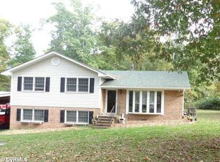5401 Tall Pine Rd, Midlothian, VA 23112
