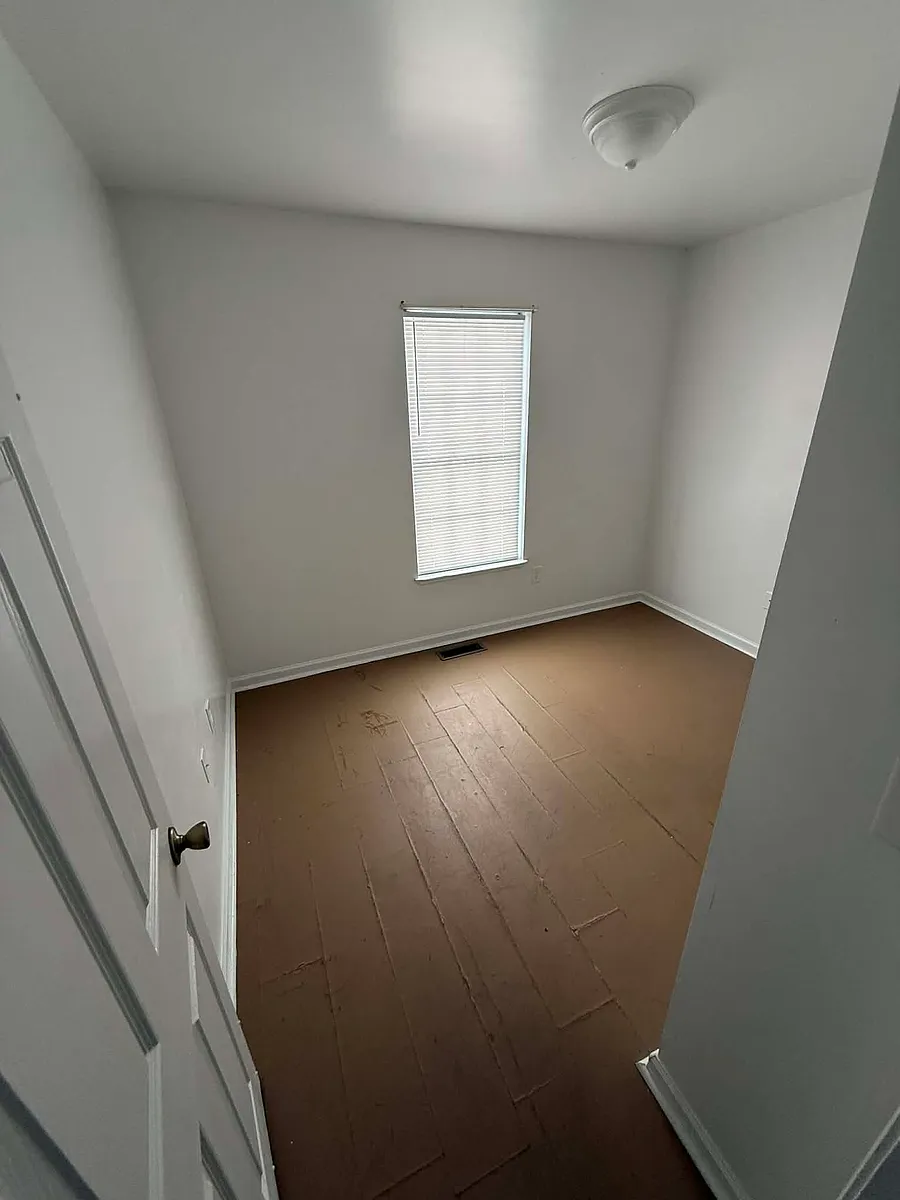 Building Photo - 2307A Floyd St #A