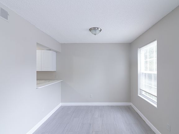 2nd image of 2340 Wanda Ct #17331239