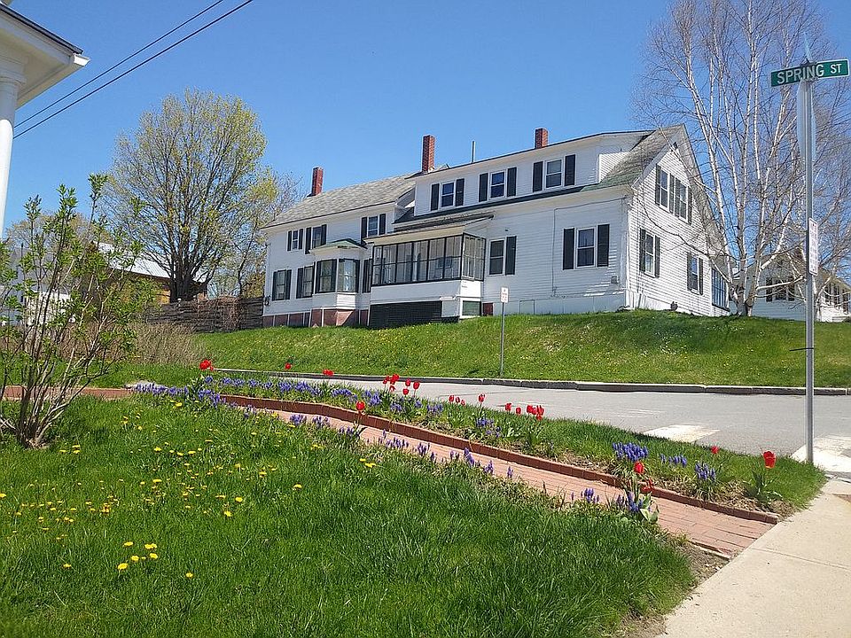 2nd image of 154 Church St