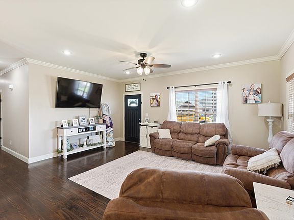 4th image of 175 McGee Way