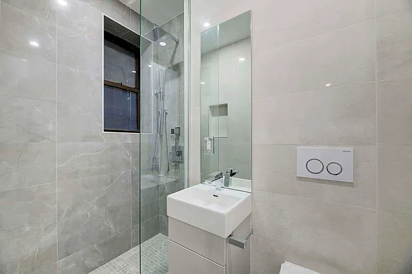 Rented by REAL New York | media 119