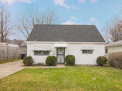 3890 E 143rd St, Cleveland, OH, 44128