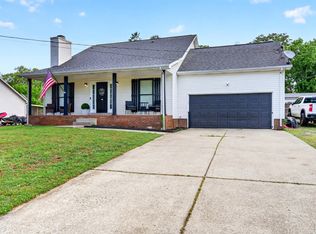 3365 Clearwater Dr, Clarksville, TN 37042