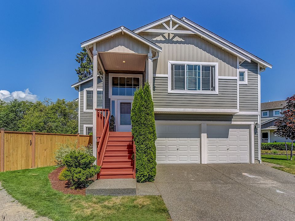 Beautiful move in ready home