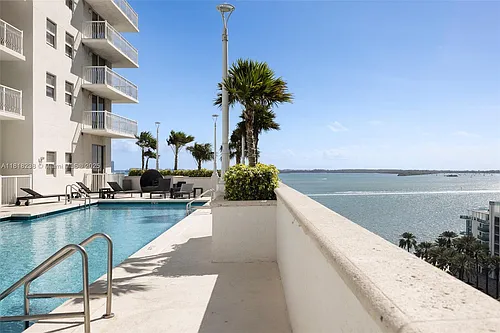1200 Brickell Bay Dr #4010 Photo 1