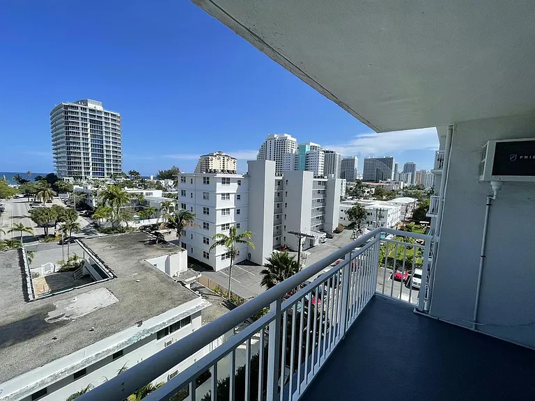 720 Orton Ave #607 — Photo 14