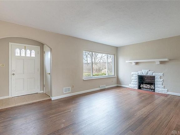 4th image of 3247 Aerial Ave