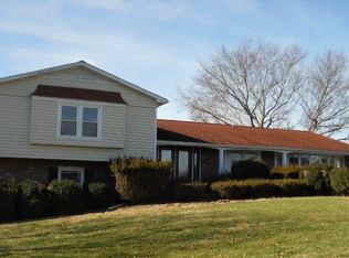 227 Shewey St, North Tazewell, VA 24630