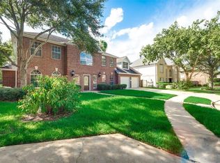 1107 Morning Mist Ct, Sugar Land, TX 77498