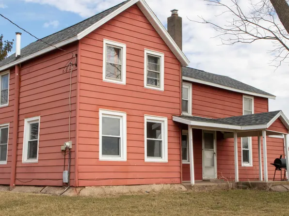 1260 E Old Wagon Rd, Oregon, IL 61061