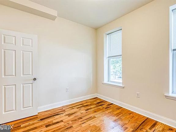 5th image of 1415 N Bouvier St #1