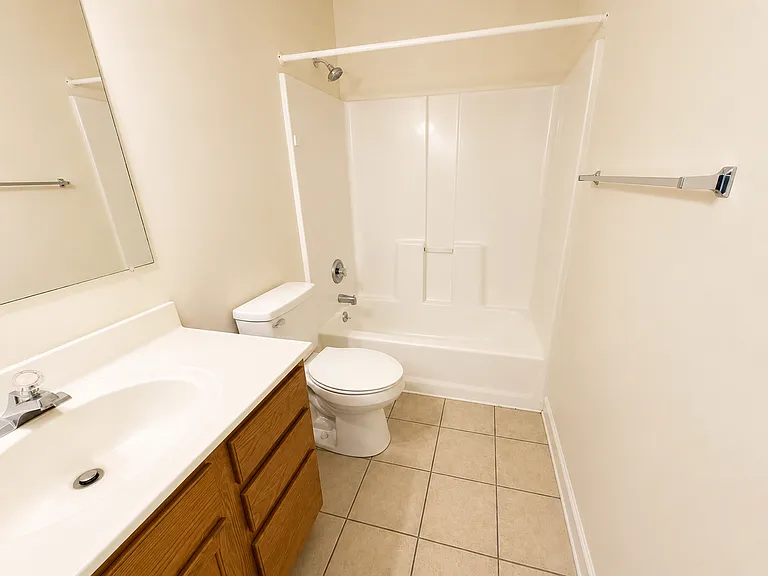 3306-3308 Dove Dr — Photo 19