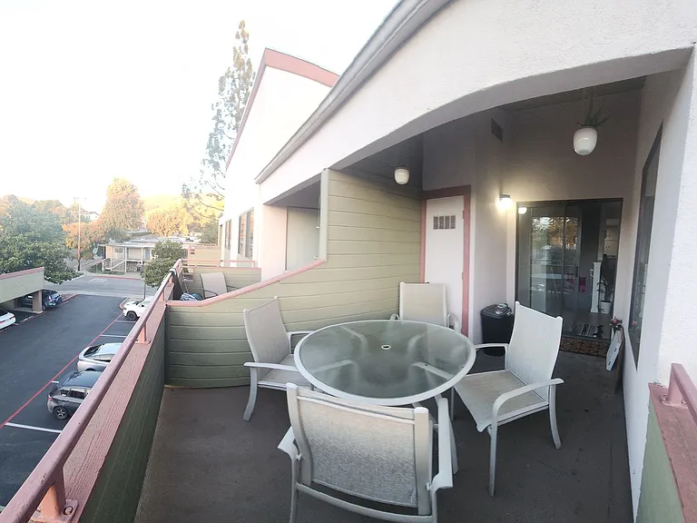 1239 Foothill Blvd #205 — Photo 3