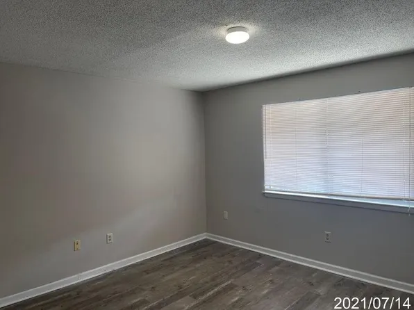 201 College Blvd E, Niceville, FL