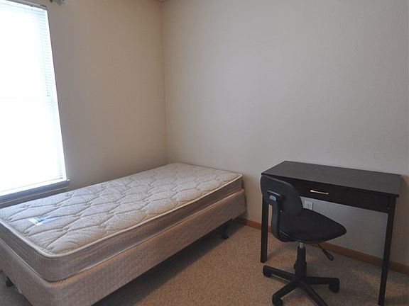 5th image of 535 Mitchell St #C-1