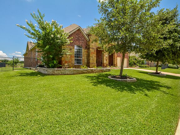 5th image of 4301 Greatview Dr