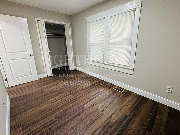 4th image of 208 Fern St
