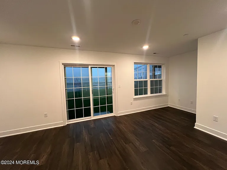 35 Crimson Dr — Photo 23