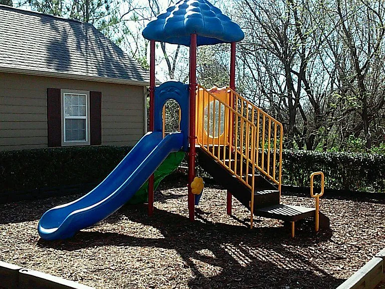 306 S Timberridge Dr — Photo 8
