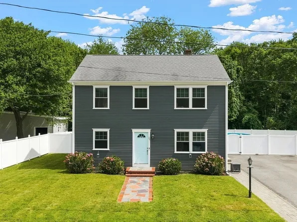 26 Paul Rd, Dartmouth, MA 02747