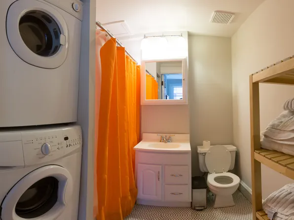 240 Marlborough St APT 3B, Boston, MA 02116
