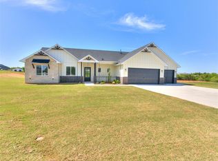 4517 Raymond Ln, Guthrie, OK 73044