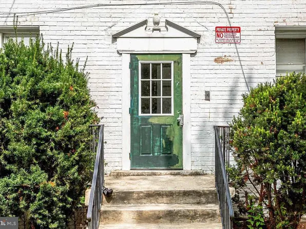 4208 Foote St NE, Washington, DC 20019