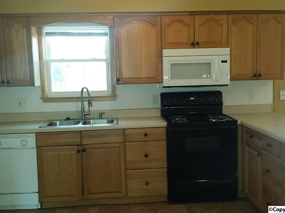 5th image of 4007 Gunnison Ln NW
