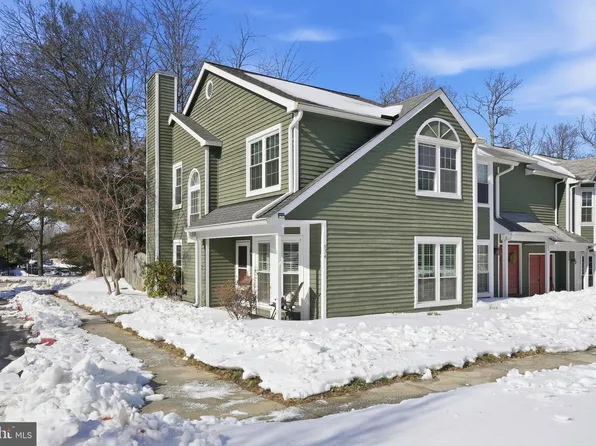 954 Breakwater Dr, Annapolis, MD 21403