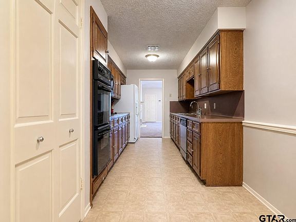 5th image of 3720 Colony Park Dr #3722